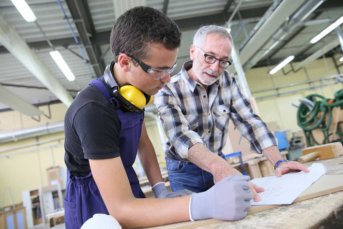 Accident du travail : les élèves en stage et les apprentis sont aussi concernés