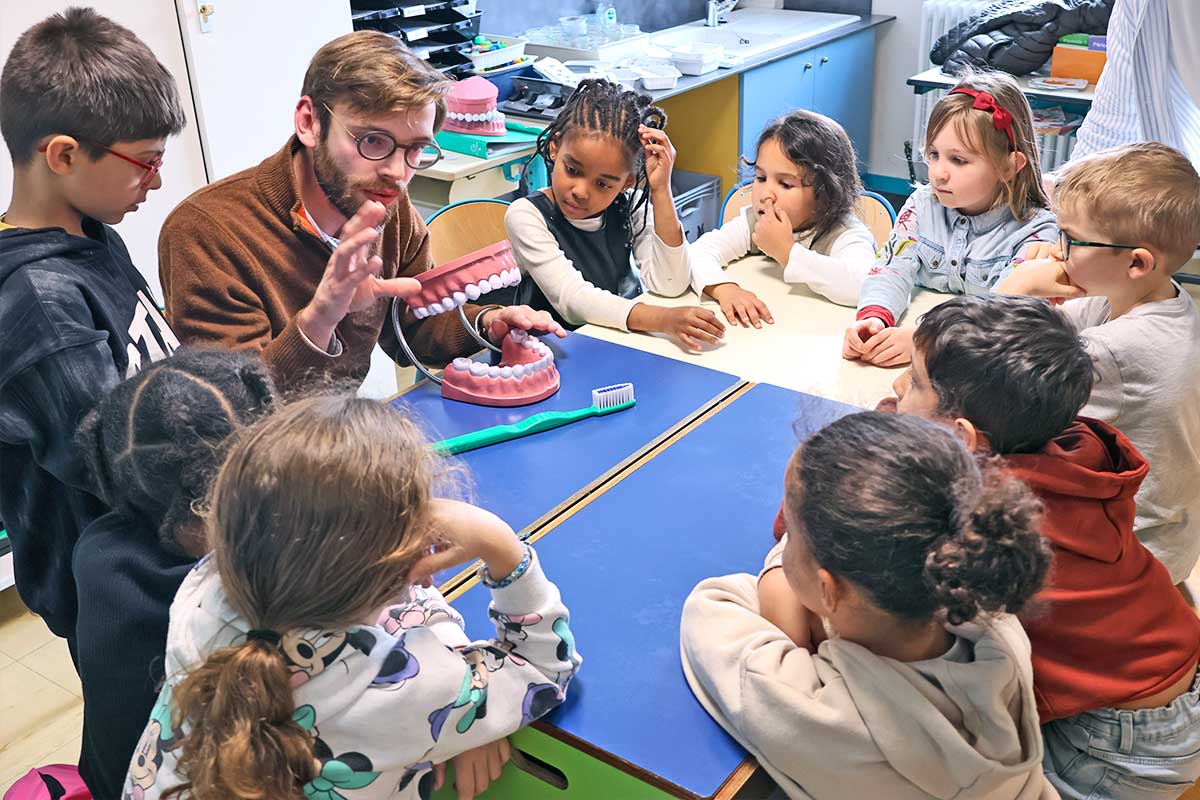 Campagne de dépistage bucco-dentaire dans 39 écoles maternelles de Côte-d'Or